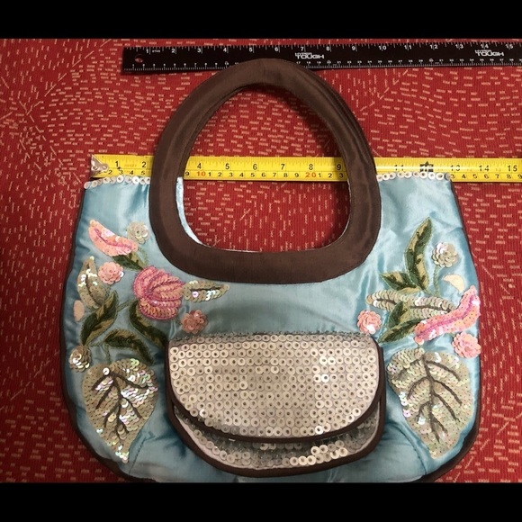 Tina & Frankie light blue satin bag with embroidery & bling outside pocket - Picture 7 of 8